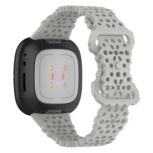 <span class=keywords><strong>Bracelet</strong></span> en Silicone pour <span class=keywords><strong>Fitbit</strong></span> <span class=keywords><strong>Versa</strong></span> 4 3 Montre Intelligente Double Boucle Respirant Femmes Hommes <span class=keywords><strong>Bracelet</strong></span> Bande pour <span class=keywords><strong>Fitbit</strong></span> Sense <span class=keywords><strong>2</strong></span> Strap - Product Image 6