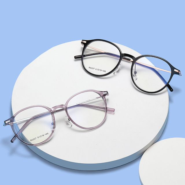 Luxury Designer Round Optical Metal Glasses Frame Men and Women's Computer Eye Youth Solid Pattern Wholesale Eyeglasses Lens