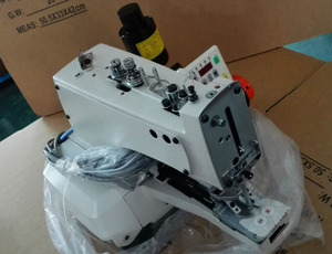 Machine à coudre pour la pose de boutons AS373DD, utilisée pour les chemises - Product Image 3