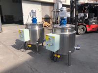 Réservoir de mélange sous vide en acier inoxydable de 100 litres avec agitateur pour fluides visqueux comme le miel, la crème glacée, les boissons énergisantes, le lait en poudre
