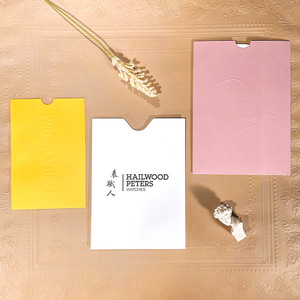 Sang Trọng Màu Hồng PVC Phong Bì Tùy Chỉnh Túi Tay Áo Cảm Ơn Bạn Thẻ Phong Bì Dập Nổi Thiết Kế Tối Thiểu Đặt Hàng 100Pcs Tùy Chỉnh Tên Thương Hiệu - Product Image 6