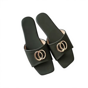 Sandales plates de luxe en cuir véritable matelassées pour femmes, mules à bout ouvert/carré, pour l'été, le quotidien, l'extérieur et la marche décontractée - Product Image 5