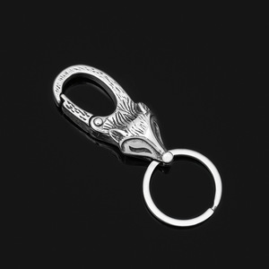 Yunnique – porte-clés renard en acier inoxydable pour hommes, breloque animale créative, pendentif de voiture, cadeau - Product Image 1