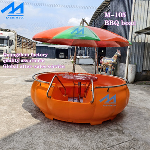 Divertissement BBQ Donut Boat Water Floating Restaurant pour 6-8 personnes LLDPE Plastic & Steel Material for Family BBQs - Product Image 2