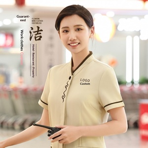Tenue <span class=keywords><strong>de</strong></span> travail respirante en coton gaufré à manches courtes et coupe ajustée pour le personnel d'entretien hôtelier – Idéale <span class=keywords><strong>printemps</strong></span>-été - Product Image 3