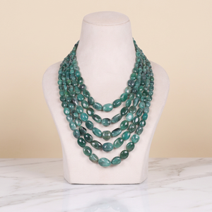 Collier de perles ovales en émeraude naturelle - Product Image 1