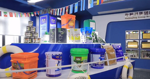 Fertilizzante liquido di alghe marine di alta qualità per la crescita delle piante, spray fogliare organico in grandi quantità - Product Image 4