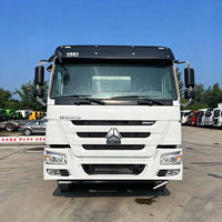 Camion pulvérisateur d'eau haute pression SINOTRUK HOWO 6*4 20CBM Euro 3 à 10 roues, largeur de couverture de 16m+, haute qualité