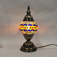 Kit de lampe de bricolage turque faite à la main à Marrakech pour l'atelier de studio d'art en mosaïque