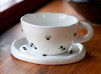 Tasse à café en porcelaine à motif cerise sous glaçure, tasse esthétique mignonne pour la décoration de table à la maison