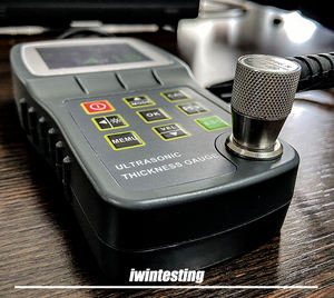 Misuratore di spessore in acciaio portatile ultrasonico - Product Image 4