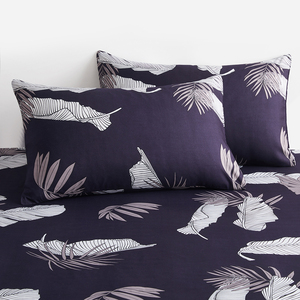 Scegli la Tua Opzione: Lenzuolo con Angoli a Stampa Floreale Leggera e Dolce o <span class=keywords><strong>Set</strong></span> <span class=keywords><strong>Completo</strong></span> di Biancheria da Letto in 3 Pezzi |   Letto Singolo, Matrimoniale, Queen Size, King Size - Product Image 4