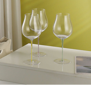 Ensemble de 4 verres à vin <span class=keywords><strong>Riedel</strong></span> Colored Core faits à la main, cristal de luxe sans plomb, gobelets à vin personnalisés - Product Image 5
