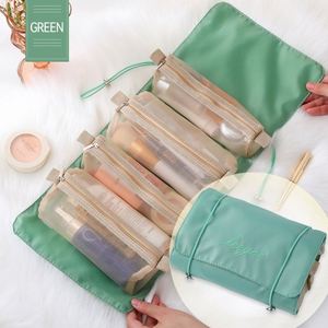 Bolsa Organizadora de Maquillaje y Cosméticos de Viaje Enrollable Personalizada Rosa Oxford con Cepillo Integrado - Product Image 2