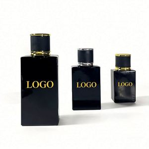 Flacon de parfum en verre ambré et gris personnalisé avec logo, pour homme, 30 ml, 50 ml, 100 ml, avec vaporisateur à pompe, bouchon noir et bordure dorée - Product Image 3