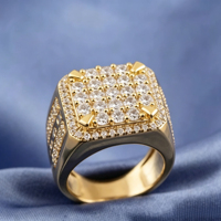 Bague de luxe pour homme en argent 925 plaqué or 18 carats, entièrement pavée de moissanite, personnalisable en gros (OEM/ODM)