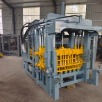 Machine à fabriquer des blocs par vibration hydraulique, équipement de fabrication de briques creuses et pleines en béton