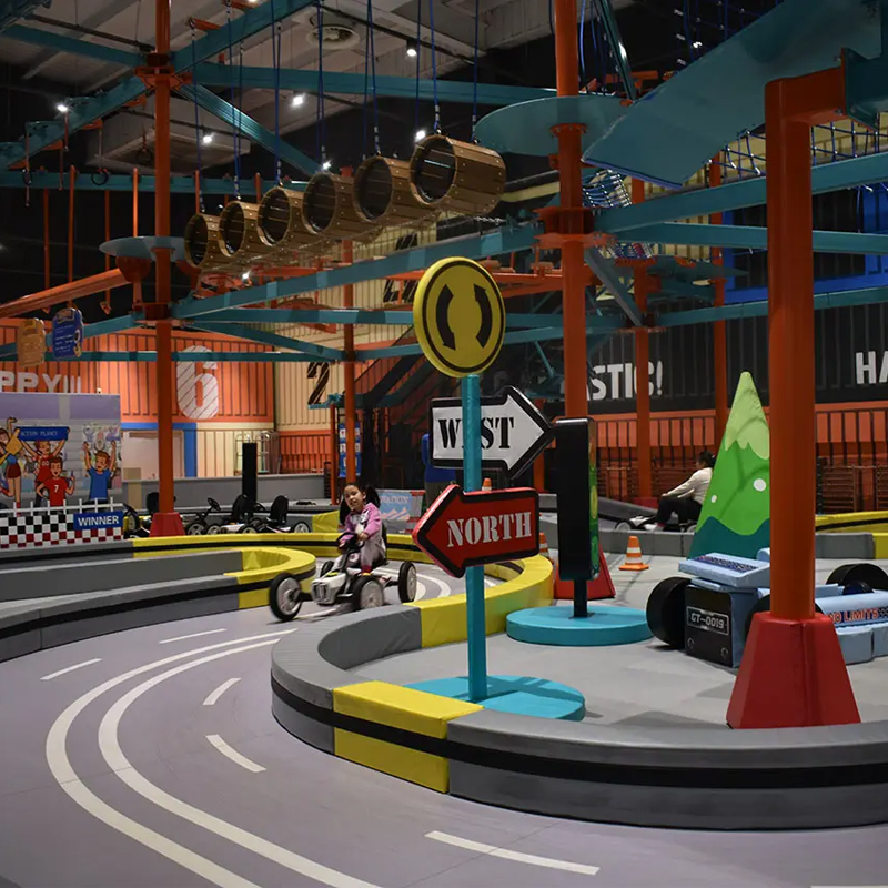 Running Tunnel with Kids Amusement Train Themed Indoor Playground 500sqm Children Indoor Amusement Park Playground Racing Theme