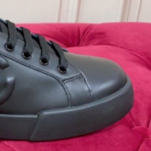 Chaussures décontractées en cuir noir de qualité supérieure, élégantes, respirantes et antidérapantes, parfaites pour la marche. - Product Image 3