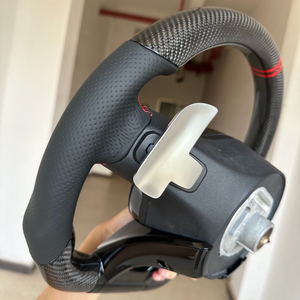 Volant en carbone Mercedes adapté pour la modification et la mise à niveau des classes C/E/S, ML320, CLS300, C200 - Product Image 6