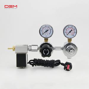 DEM FR2802 Ajuste Regulador de <span class=keywords><strong>CO2</strong></span> de doble etapa Medidor de flujo Regulador de <span class=keywords><strong>Co2</strong></span> de doble etapa Casa verde agrícola con solenoide - Product Image 1