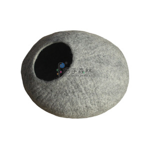 Letti per gatti di forma rotonda fatti a mano-letto e rifugio per gatti ecologici multicolori dalla lana della nuova zelanda - Product Image 6