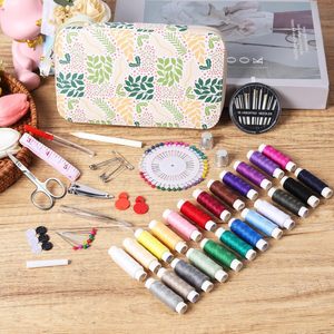 Kit de couture 130 pièces, ensemble de fils, aiguilles <span class=keywords><strong>et</strong></span> ciseaux, kit de réparation, cadeau d'anniversaire pour petite amie, où <span class=keywords><strong>acheter</strong></span> des produits en gros - Product Image 5