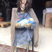 Halloween Grand Électrique Commande Vocale Prop Animé Corbeau Prisonnier Sorcière Femelle Fantôme Zombie Diable Animatronics Décoration