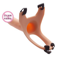 Dildo à sangle en silicone souple de 6,7 pouces avec fonction creuse, style couple, pour homme portant un pantalon en cuir