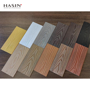 Panneau mural moderne en PVC imitation bois, imperméable, résistant à l'eau, terrasse composite, feuille <span class=keywords><strong>de</strong></span> plastique durable <span class=keywords><strong>pour</strong></span> jardin extérieur - Product Image 1