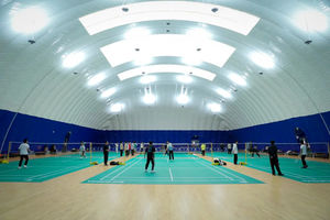 Construcción Eficiente con Membrana Sostenida por Aire y Paredes Aislantes para Almacenamiento en Campos de Fútbol - Product Image 6