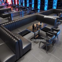 Ensemble table et chaises de salle à manger en bois massif, design moderne, pour usage commercial, idéal pour bars, salles de danse, KTV et restaurants.