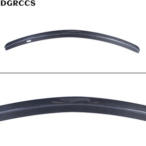 สปอยเลอร์หลังคาร์บอนไฟเบอร์ทรง AMG สำหรับรถยนต์ C-Class W204 4 ประตู ปี 2007-2014 ทำจากคาร์บอนไฟเบอร์ - Product Image 5