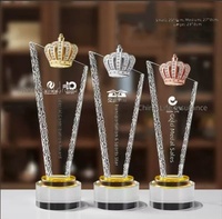 Trophée en cristal écologique personnalisé pour membre MVP, couronne en cristal coloré, médailles, plaques, technique de gravure sculptée, TV, cinéma