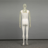 Mode-Bekleidungsgeschäft 187cm Ganzkörper-Männliche FRP-Schaufensterpuppe mit Verstellbaren Armen und Ständer