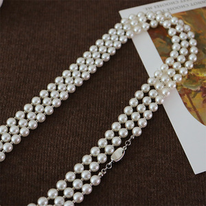Nuova <span class=keywords><strong>Collana</strong></span> <span class=keywords><strong>Lunga</strong></span> da Donna con <span class=keywords><strong>Perle</strong></span> Simulate da 6mm, Catena per Maglione, Stile Retrò a Strati, Lusso Leggero e <span class=keywords><strong>di</strong></span> Alta Moda - Product Image 4