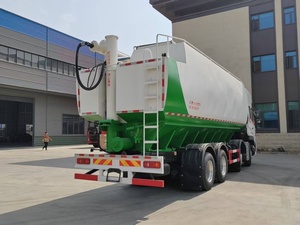 Semi-remorque 8x4, camion de transport de céréales en vrac, camion de transport d'aliments en vrac de marque, nouveau type de camion de transport de nourriture pour volailles avec silo - Product Image 4