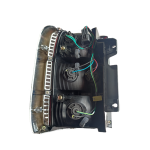 MB623931 MB923932 Geeignet für <span class=keywords><strong>Mitsubishi</strong></span> <span class=keywords><strong>Pajero</strong></span> Montero V33 V43 V31 Von 1992 bis 1998 Karosserie-Kits und Kristall-Rücklichter - Product Image 2