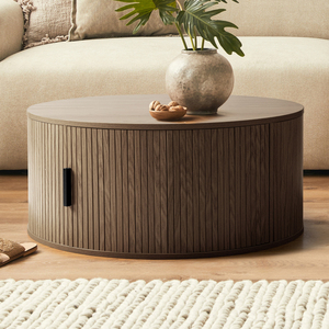 Directo de fábrica Mesa de centro de <span class=keywords><strong>puerta</strong></span> de tambor estriado deslizante redonda lisa en nogal con gran espacio de almacenamiento - Product Image 2