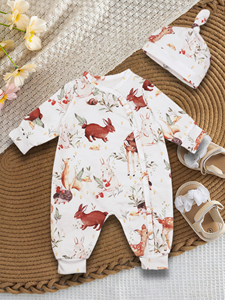 Bebek Uzun Kollu Yan Düğmeli Tulum ve Şapka 2 Parça Set Sika Geyiği Desenli Bebek Bodysi Yan Açılır Düğmeli Bebek Tulumu - Product Image 1