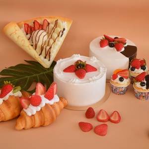 Accessoire de présentation de desserts pour chariot à cupcakes et croissants, fruits simulés, cadeau DIY, demi-tranches de fraises artificielles rouges, gâteau sucré Bailey - Product Image 3