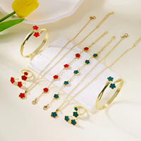 Juego de Joyería de Cinco Piezas con Flor de Cinco Hojas, Chapado en Oro, Collar, Pulsera, Aretes, Moda para Mujer, Plata y Negro, Venta Internacional