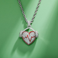 Mode plaqué or Prong réglage Cz diamant battement de coeur diamant pendentif collier Hip Hop bijoux pendentifs pour Couples
