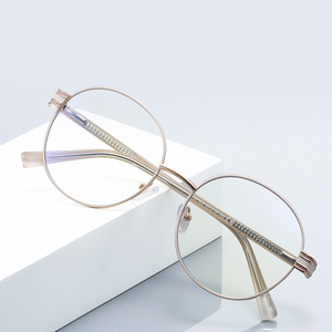 Occhiali di fabbrica di nuovo Design in metallo montature occhiali da ragazza moda occhiali da vista blu luce che blocca occhiali da vista - Product Image 2