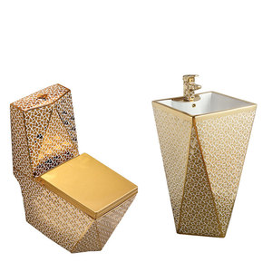 WC monobloc siphonique moderne en céramique dorée, design Dragon Européen, conforme aux normes - Product Image 1