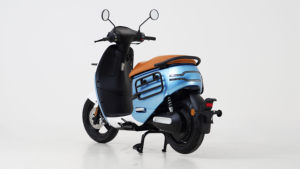<strong>HORWIN</strong> <strong>EK1</strong> PRO 3000W Dual Motor Electric Scooter 45km/h Fast Speed Adults Two-Wheel Scooter - Product Image 3