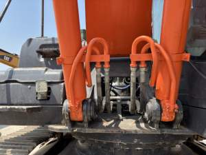 Excavadora de Minería Grande Usada Hitachi ZX360, Modelo 2022, Motor de 350KW, Cucharón de 1.7m, Excelente Estado de Funcionamiento - Product Image 5