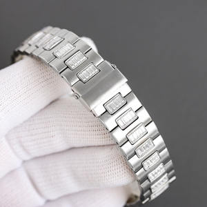 Reloj Mecánico para Hombre de Edición Limitada con Diamantes, Movimiento Automático, que Irradia Vitalidad Juvenil y una Sensación de Composición - Product Image 6