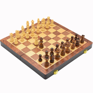 Jeu d'échecs portable en bois haut de gamme avec boîte de rangement pour le divertissement des enfants en déplacement - Product Image 5