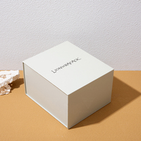 Boîte à parfum personnalisée de grande taille LionwrapacK |   Boîte cadeau en papier recyclable et durable avec fermeture magnétique